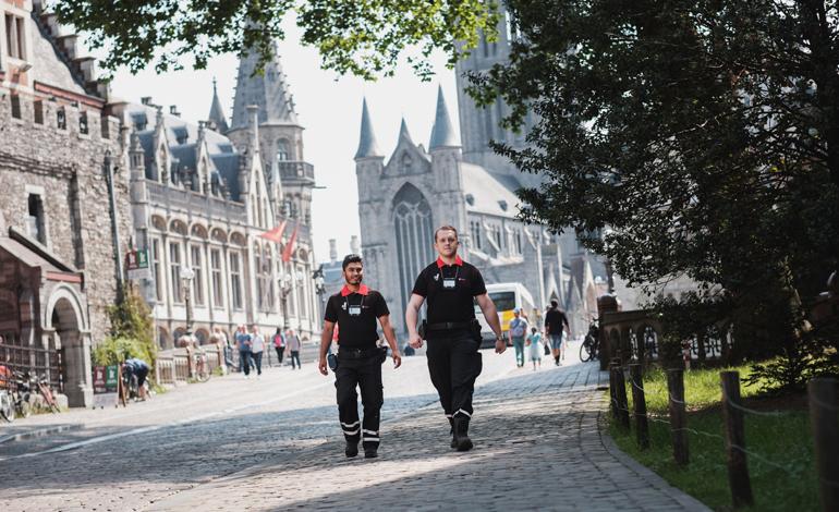 Trigion Stad Gent Facilicom, Trigion, beveiliging, bewakingsfirma, beveiligingsfirma, beveiligingsbedrijf, security bedrijven, facilitaire dienstverlening, beveiliger, facilitaire dienstverlening, beveiliger, facilitaire dienstverlening, bewakingsdienst, beveiliging inhuren, beveiliging bedrijven, professionele bewakingsagenten, clusterbewaking, toegangscontrole, security bedrijven, mobiele bewaking, mobiele bewakingsagent, bewakingsagent, veiligheidsagent, beveiliger, Stad Gent